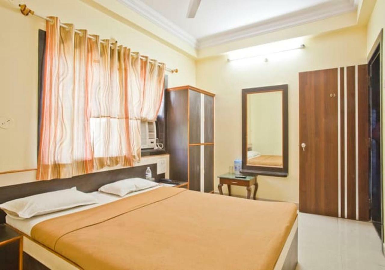Hotel Sai Ganesh เชอร์ดี ภายนอก รูปภาพ