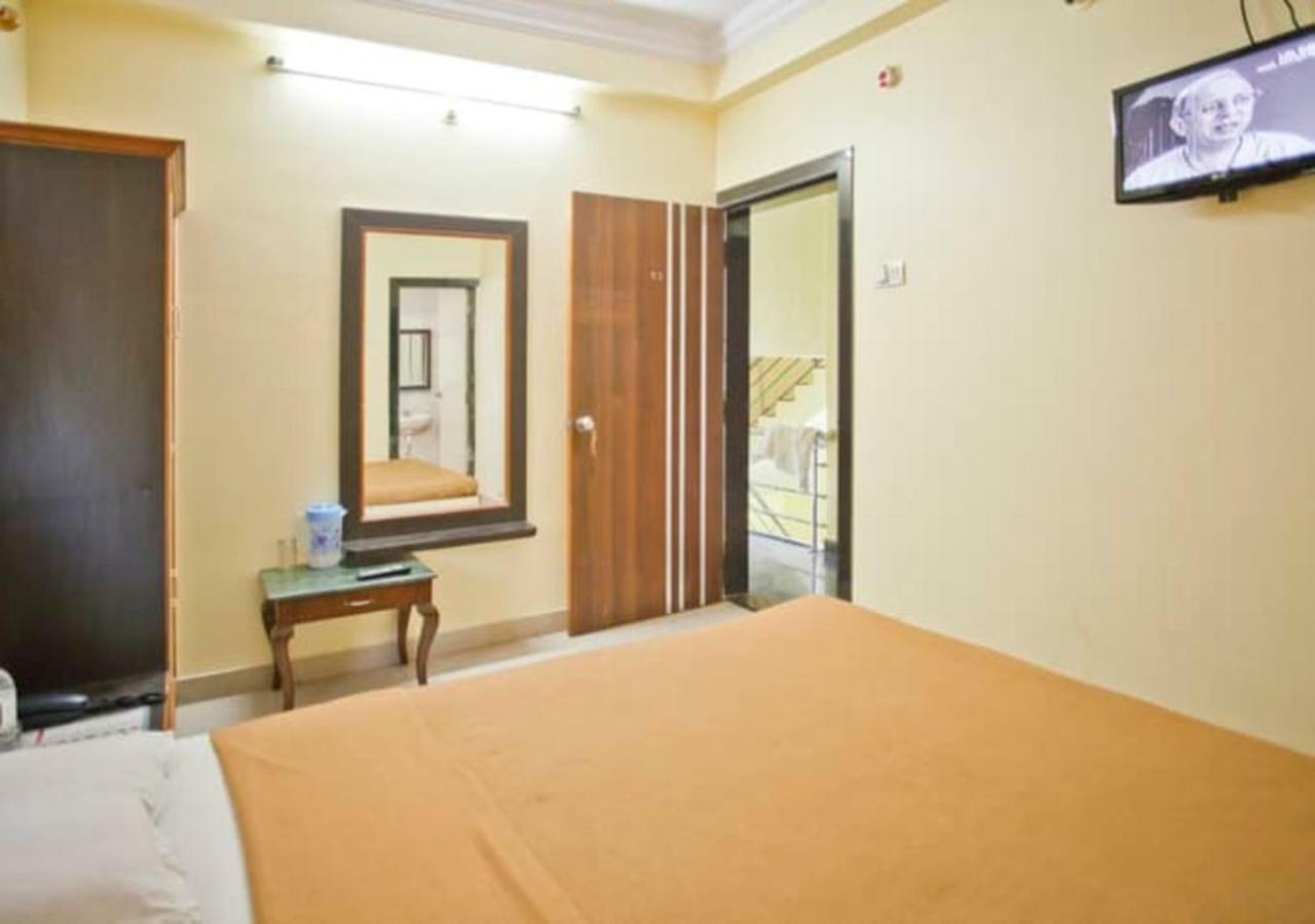 Hotel Sai Ganesh เชอร์ดี ภายนอก รูปภาพ